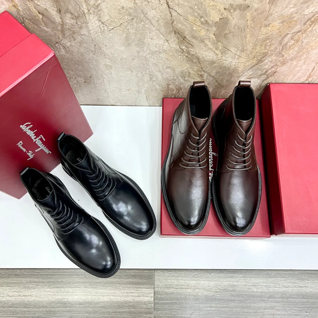 Original order quality: Men's shoes 💰700 Brand: Ferragamo (Ferragamo) One size larger: Men's size 38-44 (45 customized) Grade: Same style as the official website High-end men's shoes Material: Original cowhide, cowhide lining, original outsole Style category: Chelsea men's boots Fashion trend Color: Actual picture